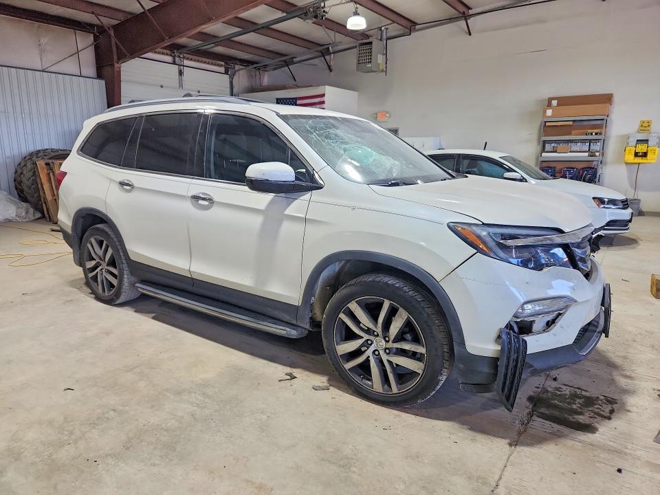 Продаж на аукціоні авто 2017 Honda Pilot, vin: 5FNYF6H03HB098043, номер лоту: 58645936