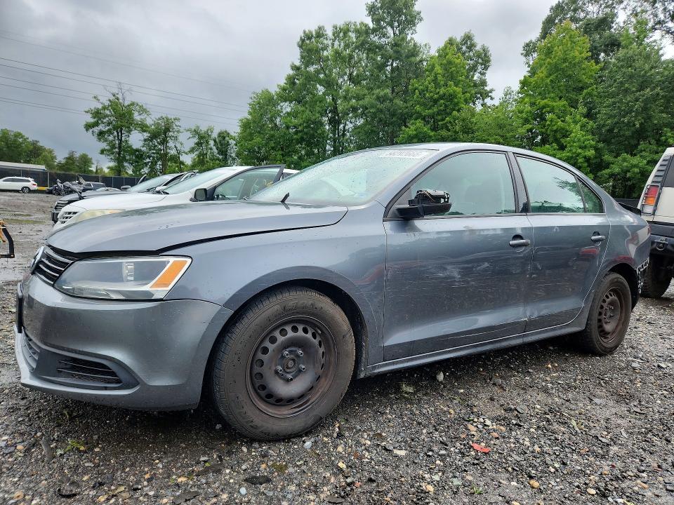 58292666 :رقم المزاد ، 3VW2K7AJXEM324674 vin ، 2014 Volkswagen Jetta مزاد بيع
