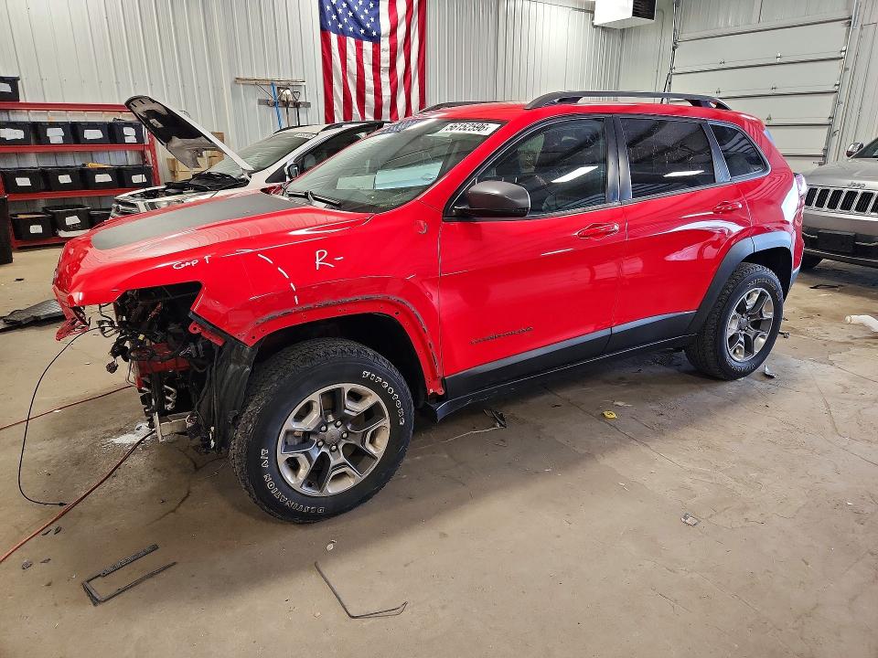 56152596 :رقم المزاد ، 1C4PJMBXXKD395474 vin ، 2019 Jeep Cherokee مزاد بيع