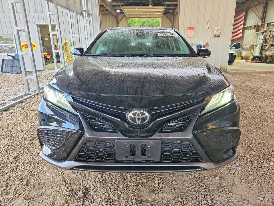 57509496 :رقم المزاد ، 4T1K61AK2RU843633 vin ، 2024 Toyota Camry مزاد بيع