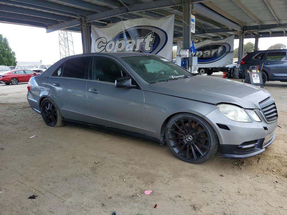 56701816 :رقم المزاد ، WDDHF7CB8BA316918 vin ، 2011 Mercedes-benz E مزاد بيع