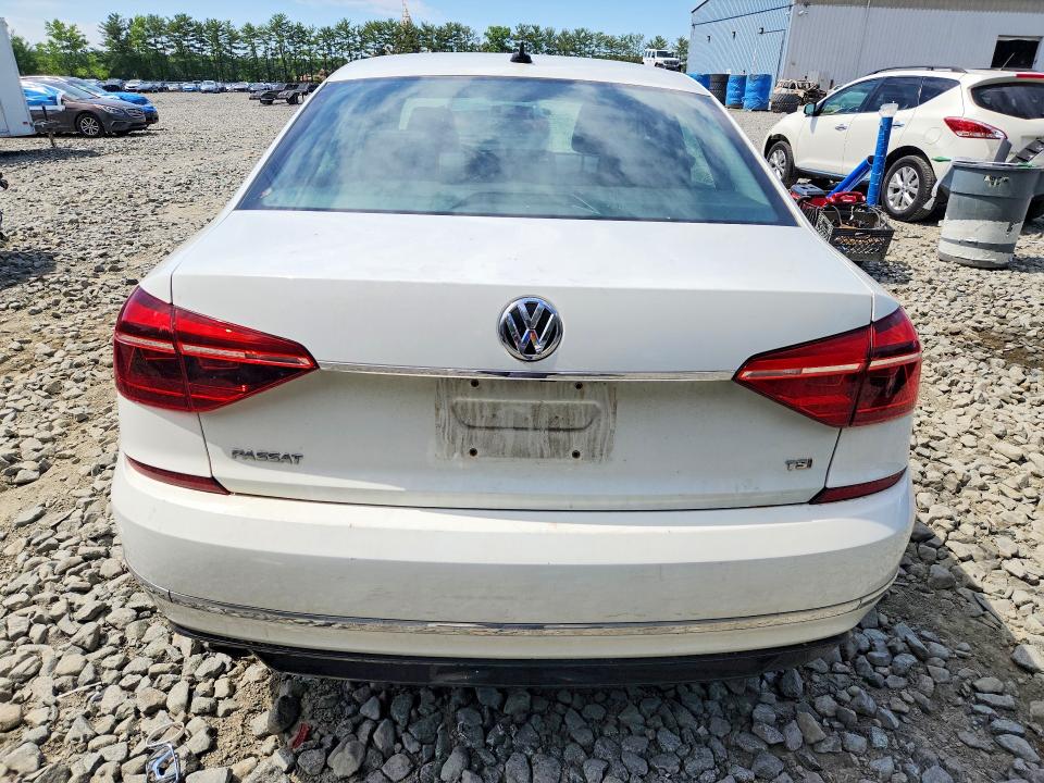 Продажа на аукционе авто 2017 Volkswagen Passat, vin: 1VWDT7A35HC033593, номер лота: 56894616