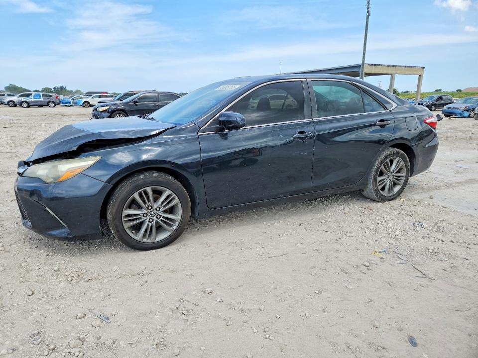 2015 Toyota Camry მანქანა იყიდება აუქციონზე, vin: 4T1BF1FK7FU494800, აუქციონის ნომერი: 85608755