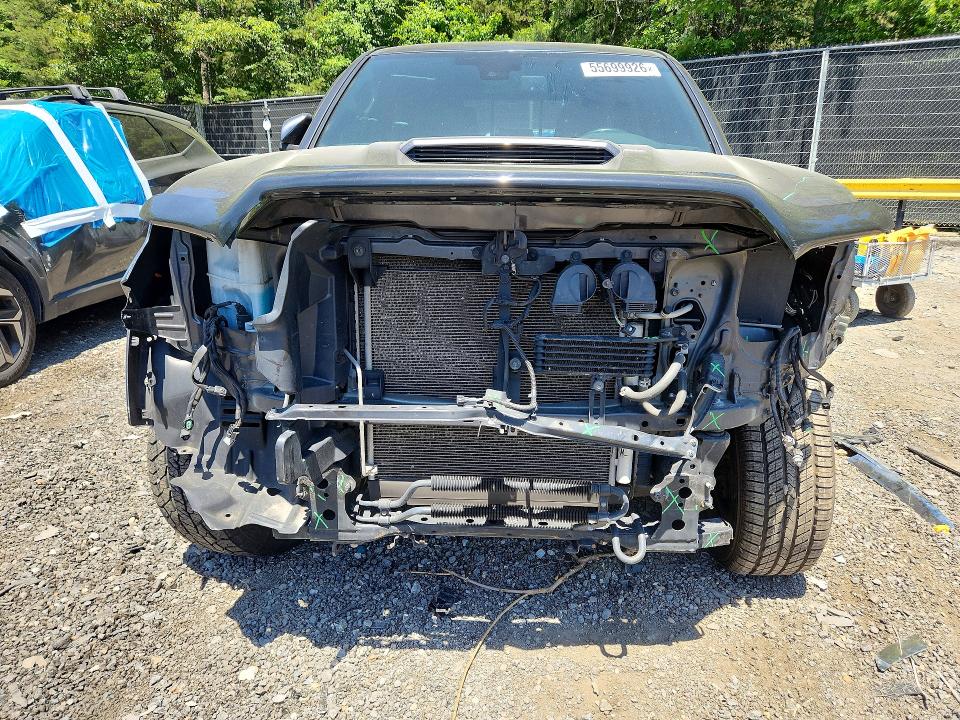 Продажа на аукционе авто 2018 Toyota Tacoma, vin: 3TMDZ5BN3JM040486, номер лота: 55699926
