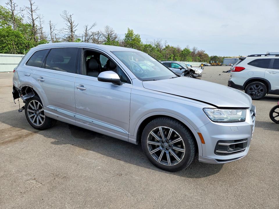2018 Audi Q7 მანქანა იყიდება აუქციონზე, vin: WA1VAAF70JD002722, აუქციონის ნომერი: 57764256