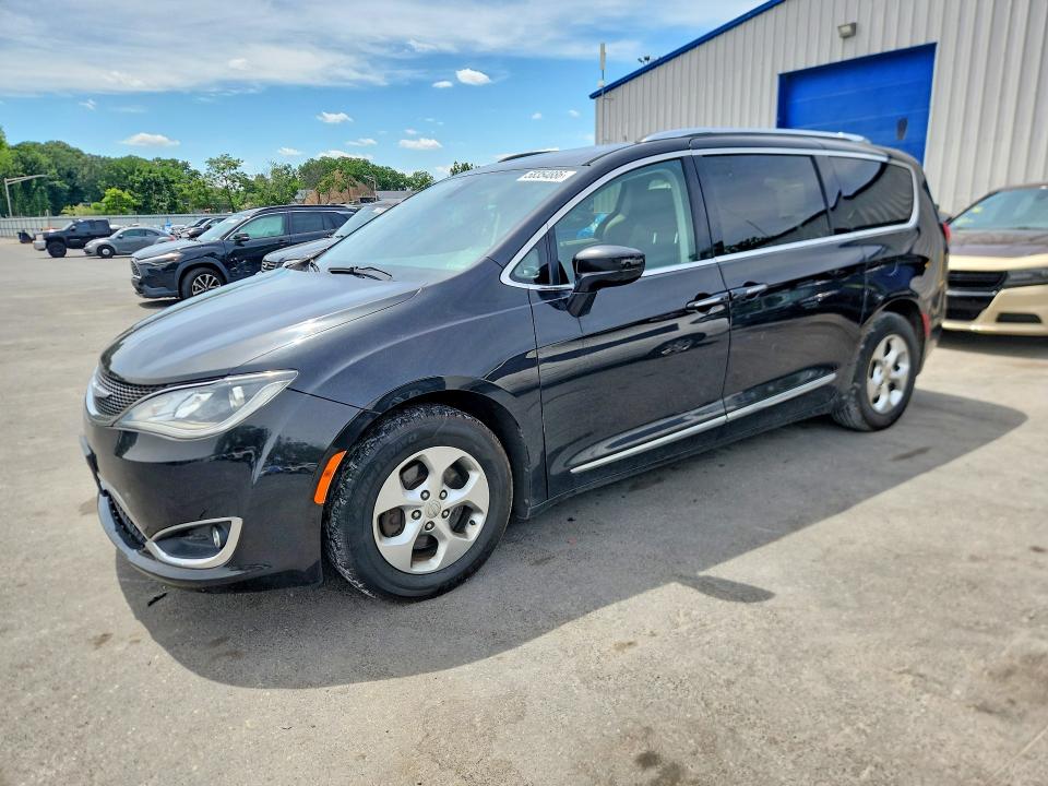 Auction sale of the 2017 Chrysler Pacifica, vin: 2C4RC1EG7HR708998, lot number: 58354886