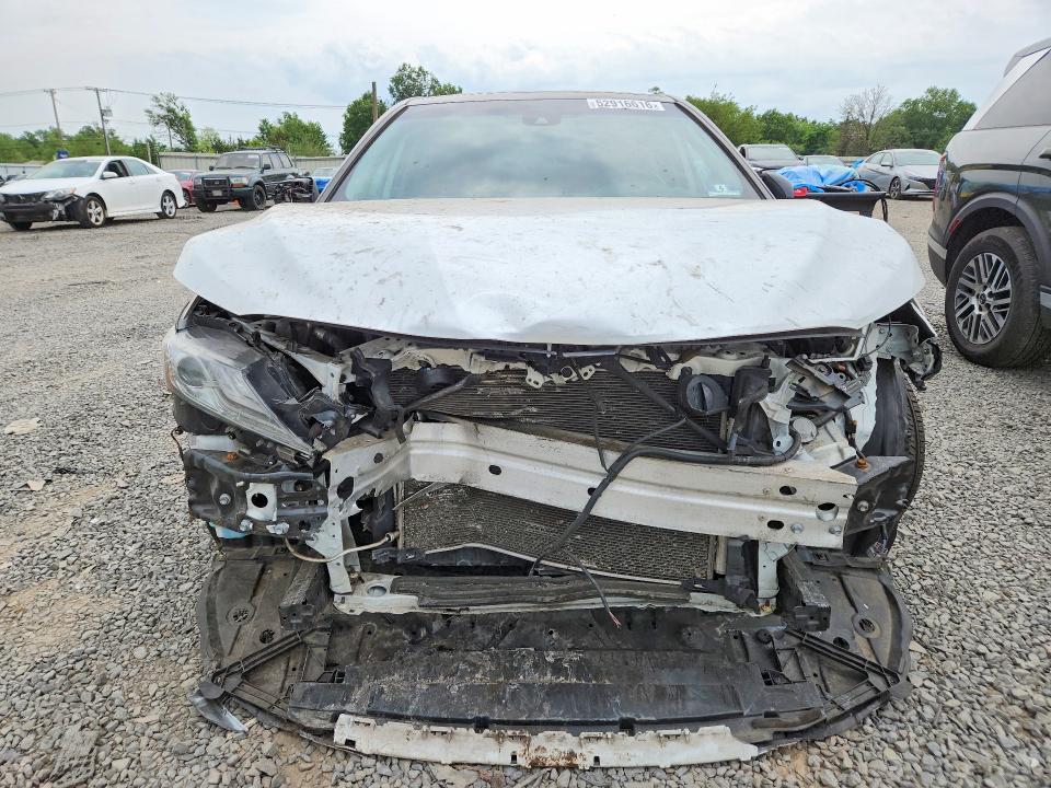 Продаж на аукціоні авто 2019 Toyota Camry, vin: 4T1B61HK0KU294588, номер лоту: 52916616