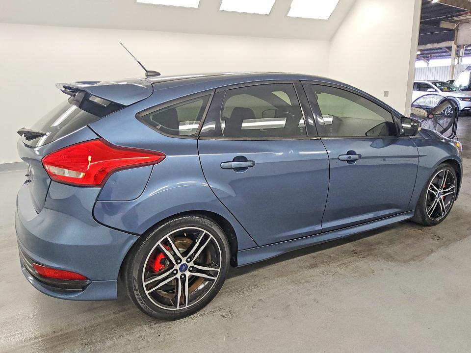 Продаж на аукціоні авто 2018 Ford Focus, vin: 1FADP3L97JL205264, номер лоту: 58499186