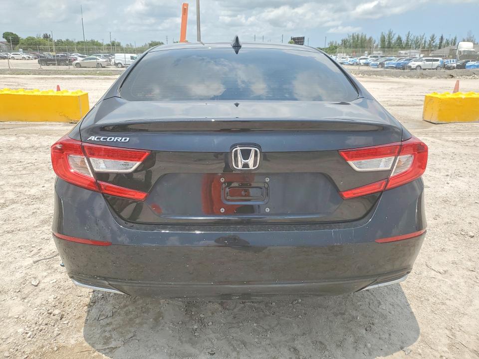 Продаж на аукціоні авто 2018 Honda Accord, vin: 1HGCV1F53JA050931, номер лоту: 56995416