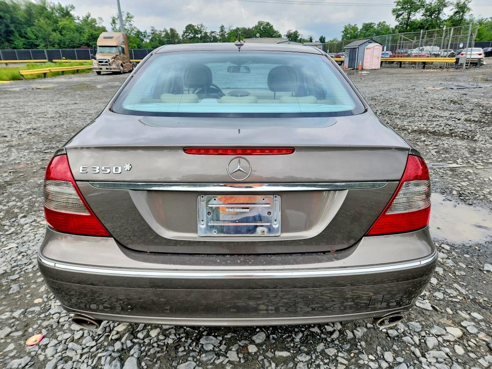2008 Mercedes-benz E მანქანა იყიდება აუქციონზე, vin: WDBUF56X88B202455, აუქციონის ნომერი: 58844626