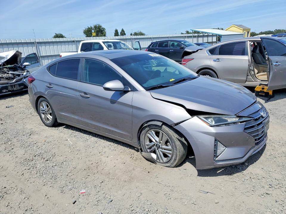 2020 Hyundai Elantra მანქანა იყიდება აუქციონზე, vin: KMHD84LF3LU106825, აუქციონის ნომერი: 55938156
