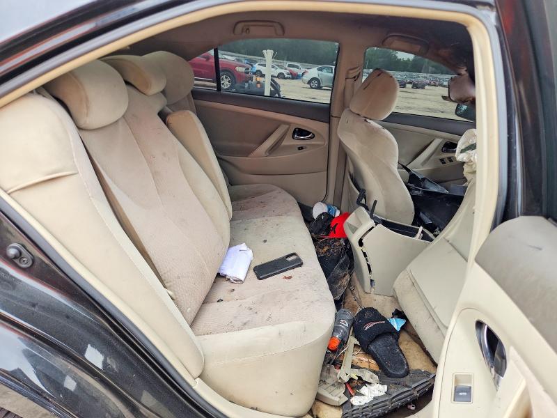 58404836 :رقم المزاد ، 4T1BF3EK1AU073225 vin ، 2010 Toyota Camry مزاد بيع