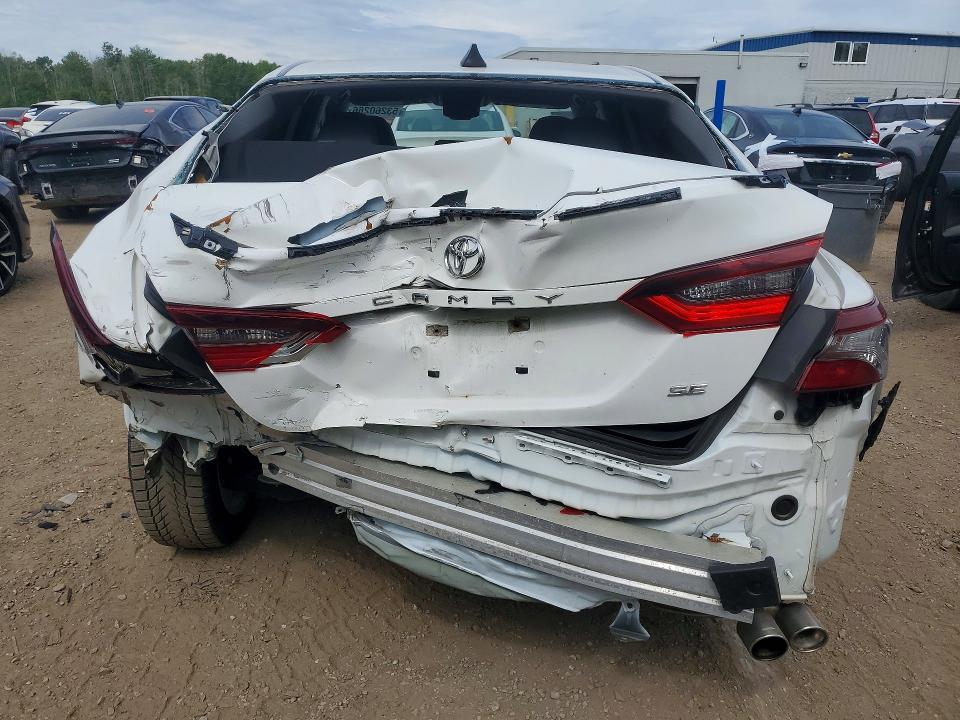 Продаж на аукціоні авто 2022 Toyota Camry, vin: 4T1G11AK3NU678013, номер лоту: 53260266