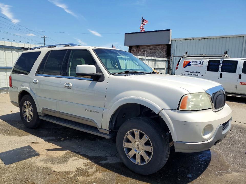 Продажа на аукционе авто 2004 Lincoln Navigator, vin: 5LMFU27R14LJ40098, номер лота: 56073816