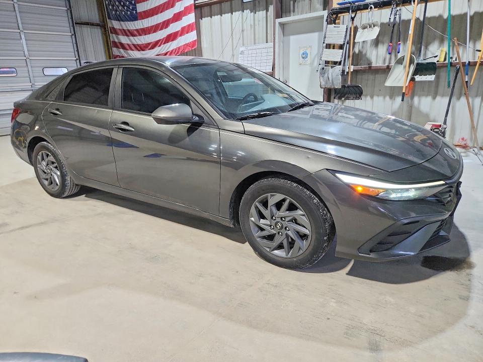 2024 Hyundai Elantra მანქანა იყიდება აუქციონზე, vin: KMHLM4DG0RU677647, აუქციონის ნომერი: 57294616