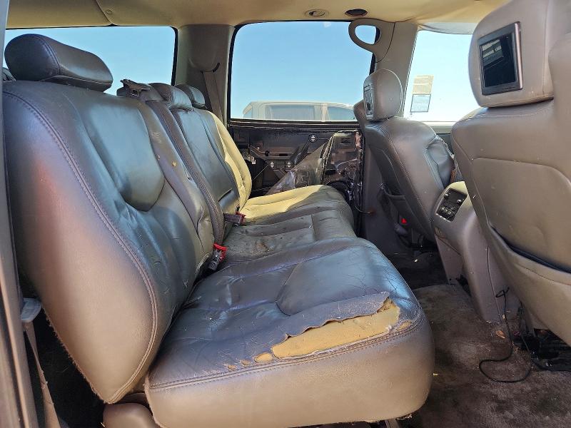 57590306 :رقم المزاد ، 3GNEC16T03G298917 vin ، 2003 Chevrolet Suburban مزاد بيع
