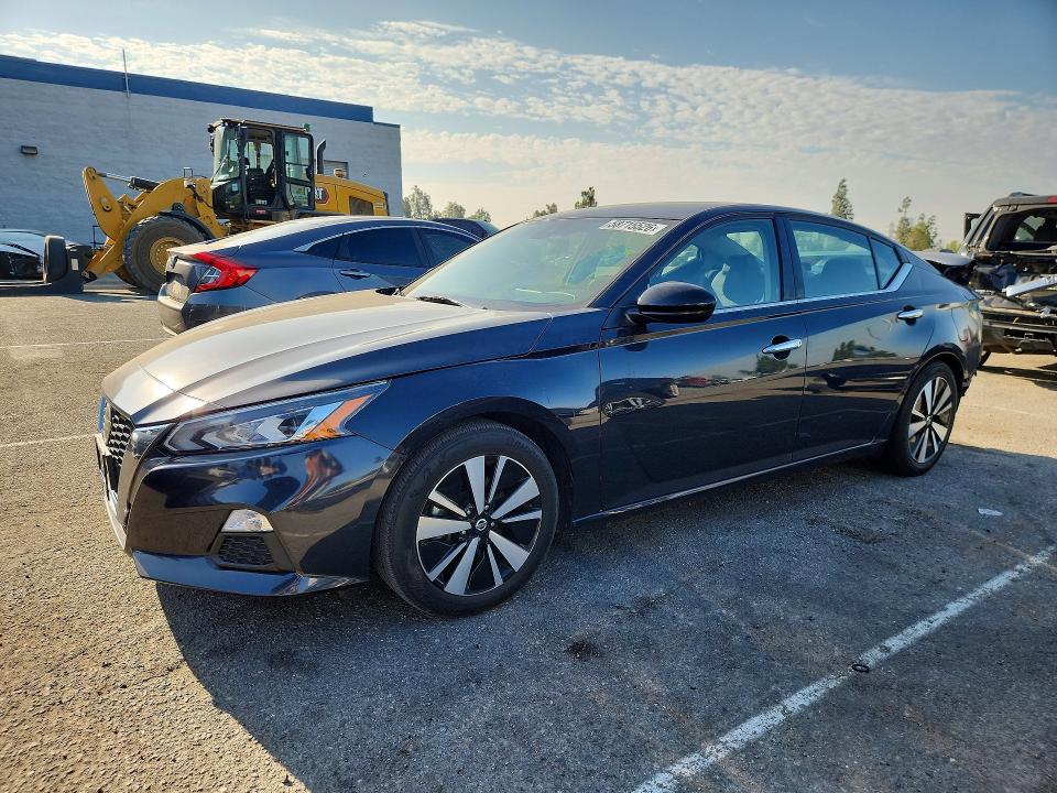 Продажа на аукционе авто 2022 Nissan Altima, vin: 1N4BL4DV4NN312738, номер лота: 58715526