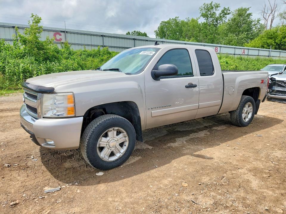 Продаж на аукціоні авто 2007 Chevrolet Silverado, vin: 1GCEK19027Z517976, номер лоту: 55872256
