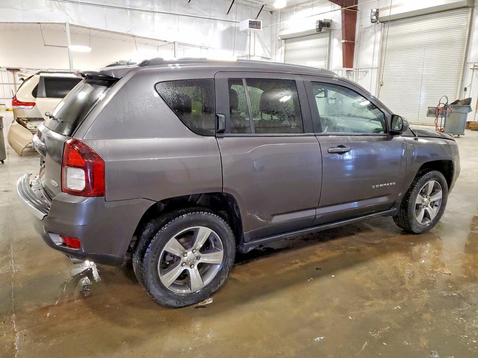 56772806 :رقم المزاد ، 1C4NJDEB0GD697760 vin ، 2016 Jeep Compass مزاد بيع