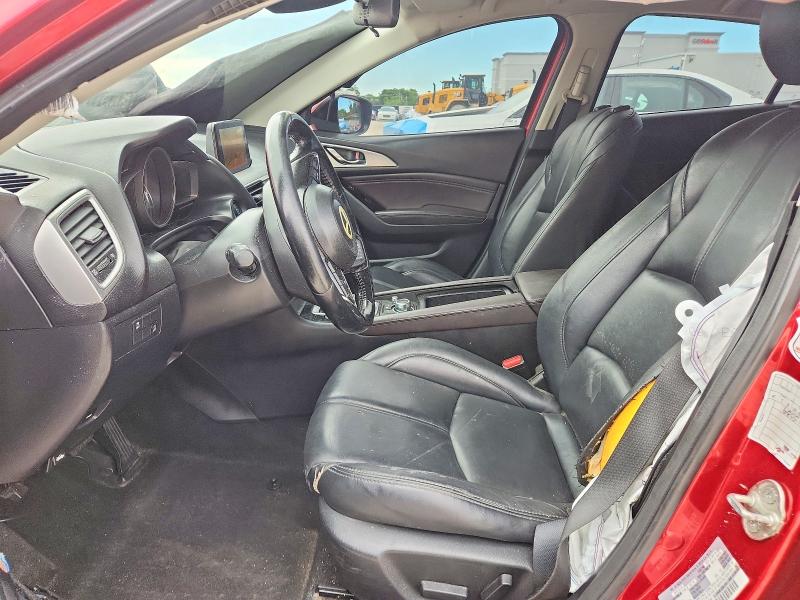 56928556 :رقم المزاد ، 3MZBN1V32JM210212 vin ، 2018 Mazda 3 مزاد بيع