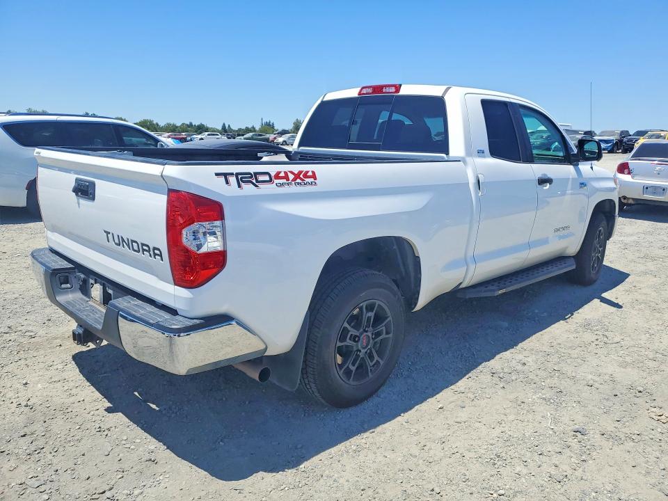 Продаж на аукціоні авто 2017 Toyota Tundra, vin: 5TFUY5F18HX666923, номер лоту: 58274446