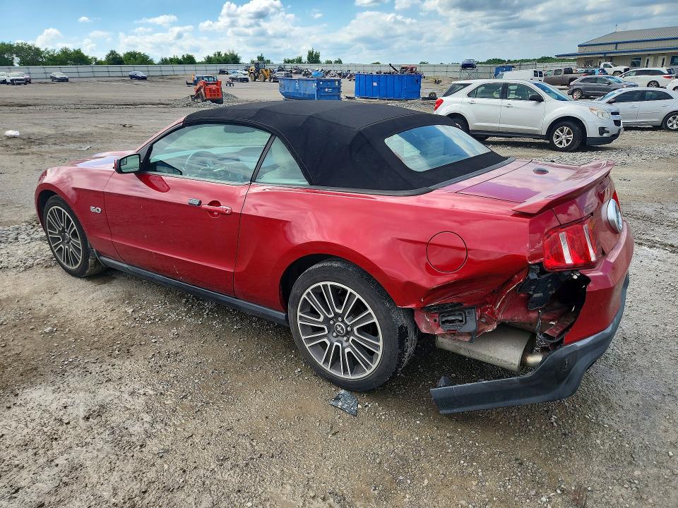 56578616 :رقم المزاد ، 1ZVBP8FF1B5121590 vin ، 2011 Ford Mustang مزاد بيع
