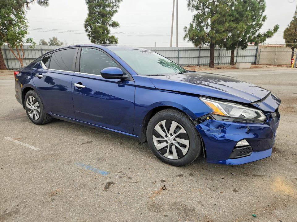 Продажа на аукционе авто 2020 Nissan Altima, vin: 1N4BL4BV0LC274016, номер лота: 58267116