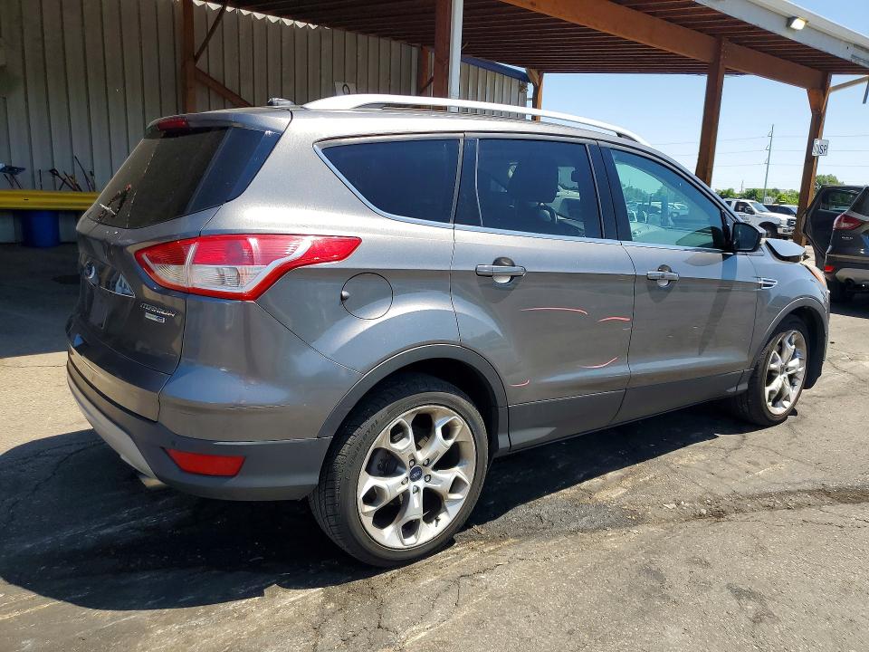 2014 Ford Escape მანქანა იყიდება აუქციონზე, vin: 1FMCU9J95EUA02292, აუქციონის ნომერი: 85608005
