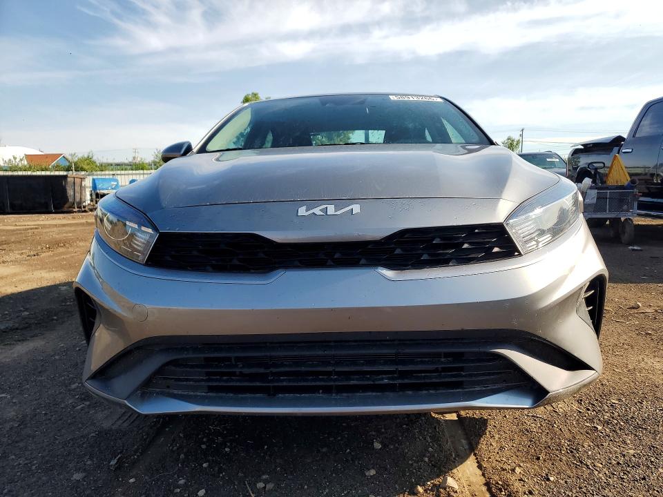 58913266 :رقم المزاد ، 3KPF24ADXRE752001 vin ، 2024 Kia Forte مزاد بيع