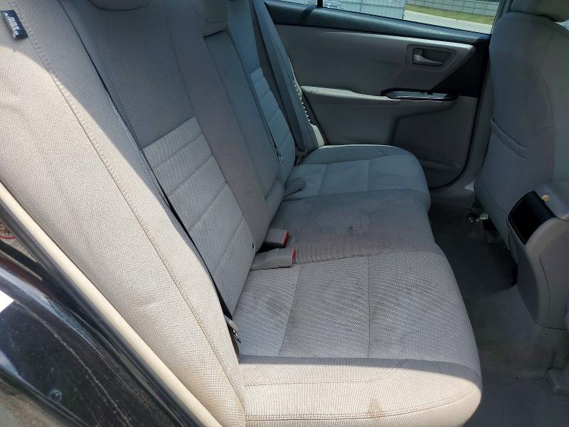 2015 Toyota Camry Hybrid მანქანა იყიდება აუქციონზე, vin: 4T1BD1FK7FU167013, აუქციონის ნომერი: 59014866