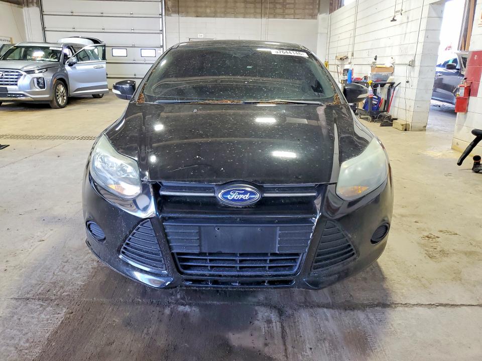 2013 Ford Focus მანქანა იყიდება აუქციონზე, vin: 1FADP3F22DL286001, აუქციონის ნომერი: 57644146