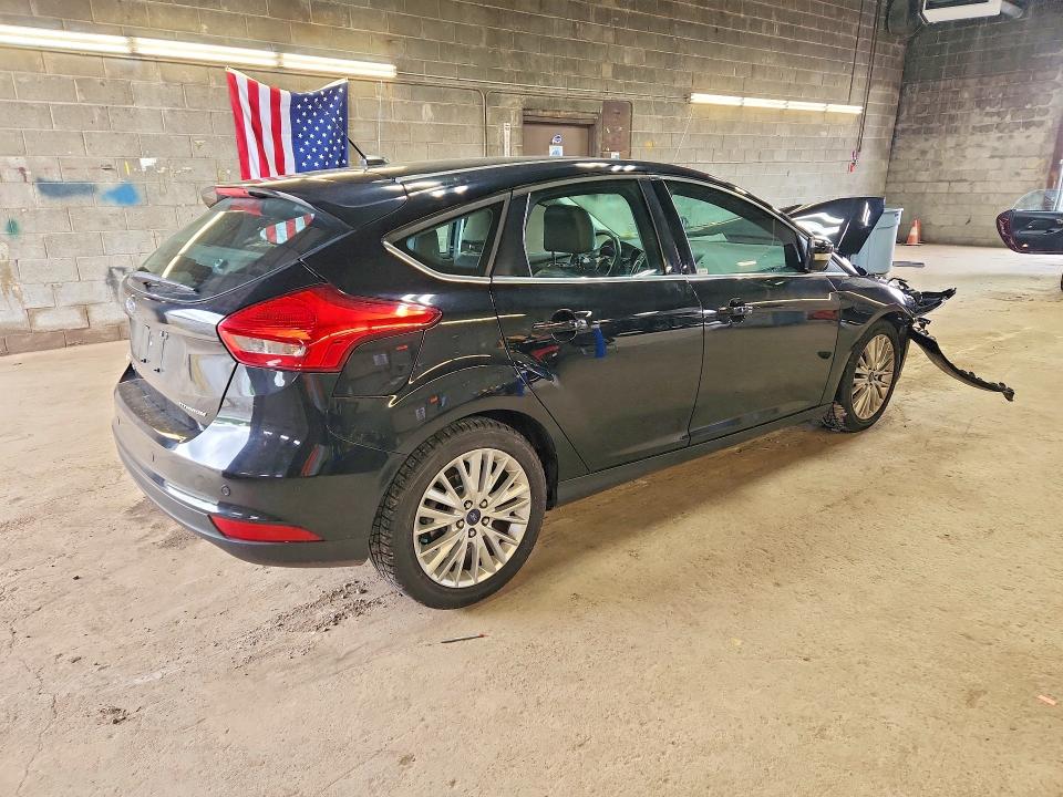 2017 Ford Focus მანქანა იყიდება აუქციონზე, vin: 1FADP3N20HL213376, აუქციონის ნომერი: 57486886