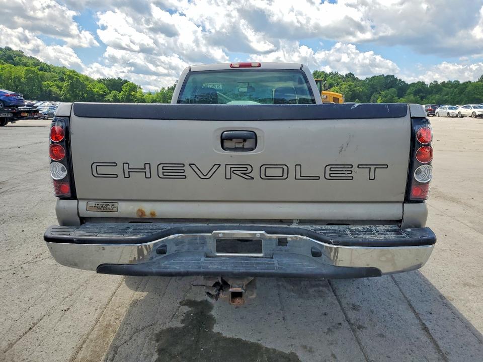2004 Chevrolet Silverado მანქანა იყიდება აუქციონზე, vin: 1GCEC14X84Z331923, აუქციონის ნომერი: 57087706