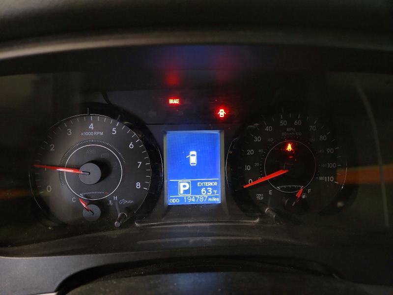 55405606 :رقم المزاد ، 5TDJZ3DC6HS166404 vin ، 2017 Toyota Sienna مزاد بيع