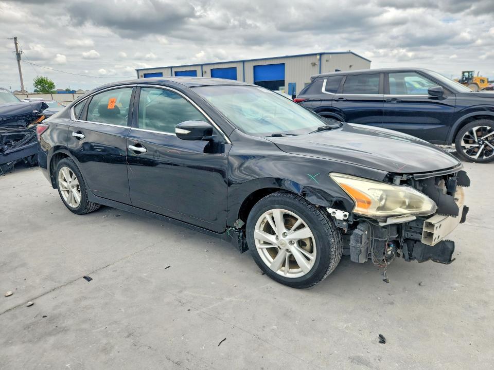 2015 Nissan Altima მანქანა იყიდება აუქციონზე, vin: 1N4AL3AP1FN887828, აუქციონის ნომერი: 57544916