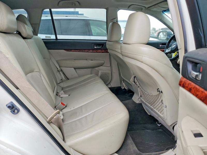 58093146 :رقم المزاد ، 4S4BRBKC0B3444431 vin ، 2011 Subaru Outback مزاد بيع