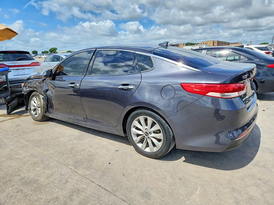 57240476 :رقم المزاد ، 5XXGU4L39JG215893 vin ، 2018 Kia Optima مزاد بيع