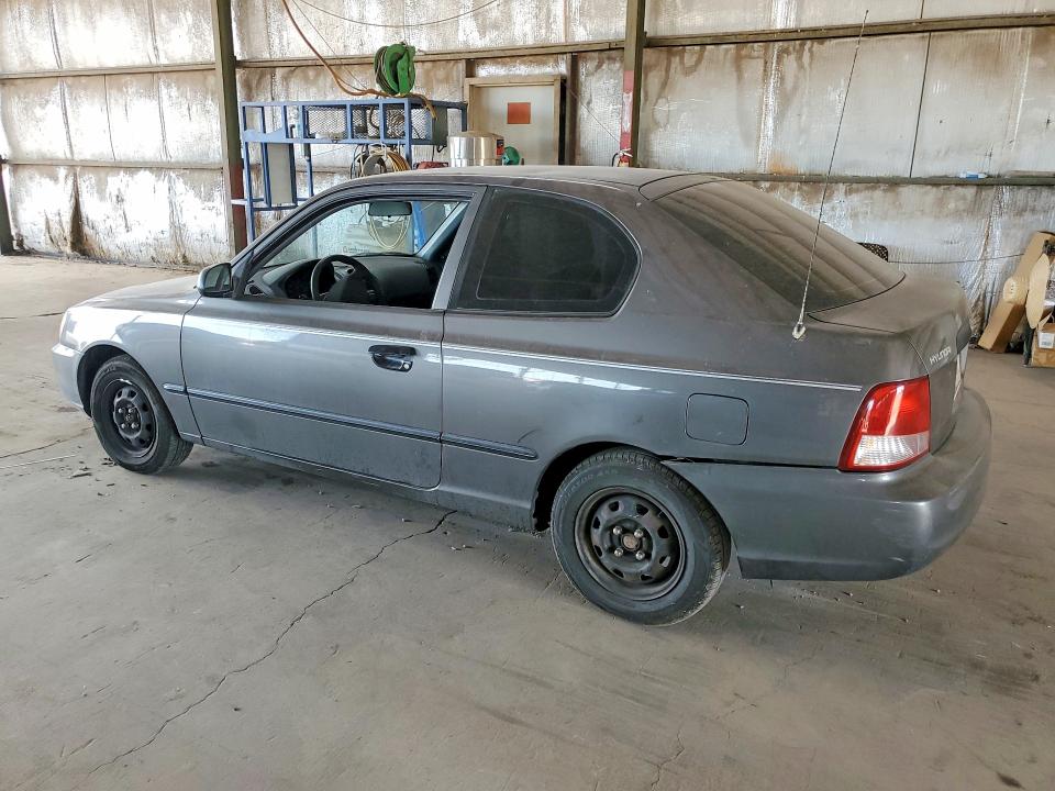 58816886 :رقم المزاد ، KMHCF35G71U134481 vin ، 2001 Hyundai Accent مزاد بيع