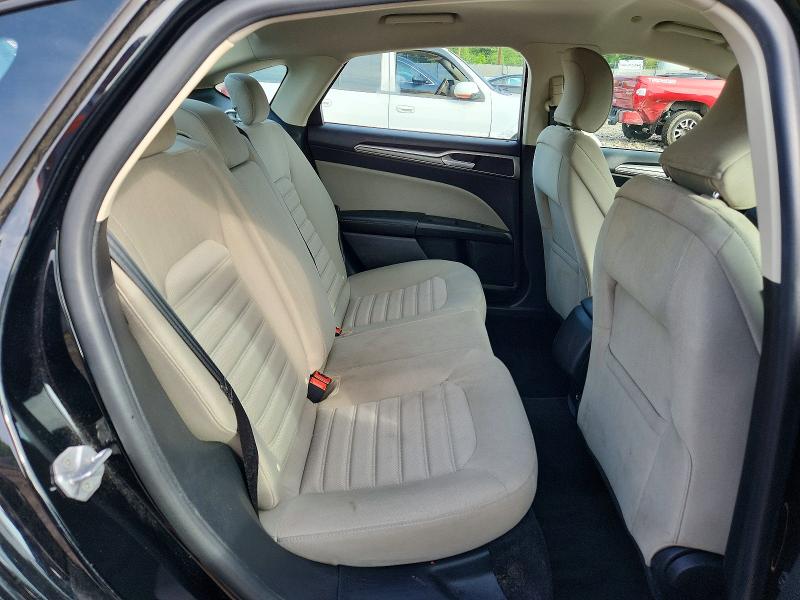 56004396 :رقم المزاد ، 3FA6P0UUXJR101055 vin ، 2018 Ford Fusion مزاد بيع