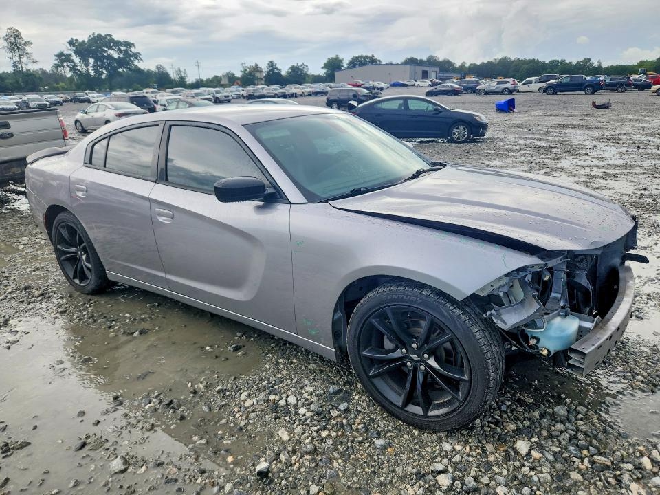 Продажа на аукционе авто 2018 Dodge Charger, vin: 2C3CDXBGXJH187253, номер лота: 57353166
