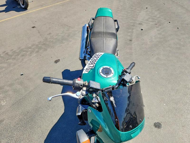 58839876 :رقم المزاد ، JKAZR9A133A027081 vin ، 2003 Kawasaki Zr1200 مزاد بيع