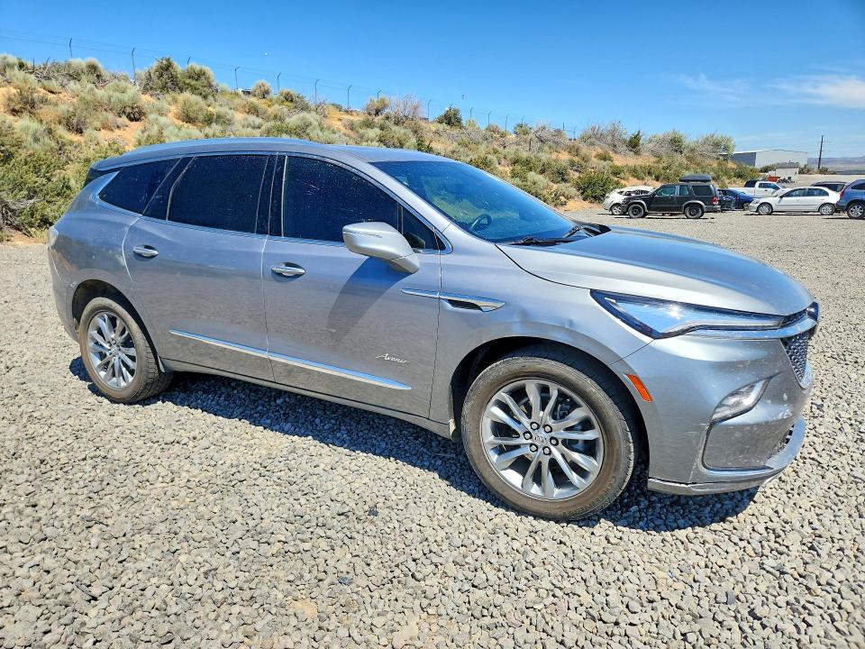 2023 Buick Enclave მანქანა იყიდება აუქციონზე, vin: 5GAEVCKW4PJ276116, აუქციონის ნომერი: 56972526