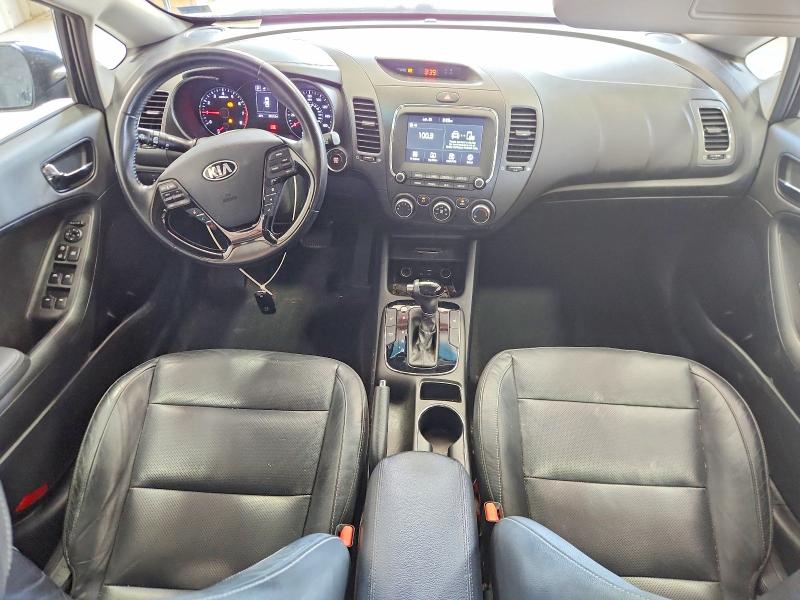 2017 Kia Forte მანქანა იყიდება აუქციონზე, vin: KNAFX5A83H5725952, აუქციონის ნომერი: 58822286