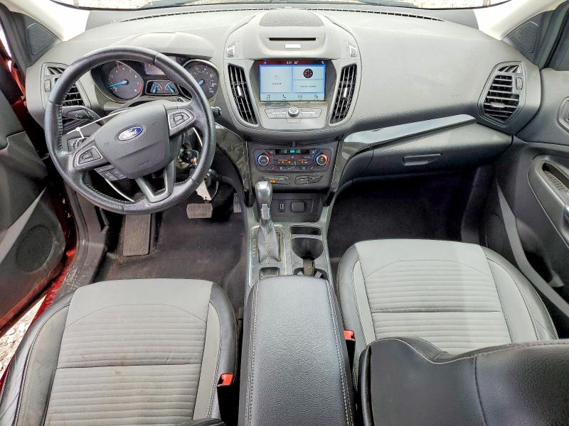 2017 Ford Escape მანქანა იყიდება აუქციონზე, vin: 1FMCU9GD4HUB63362, აუქციონის ნომერი: 56845036