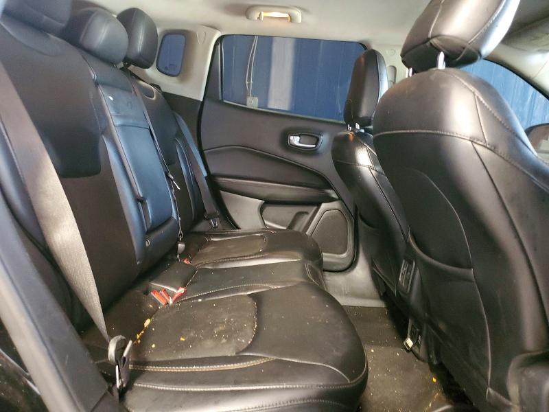 56696166 :رقم المزاد ، 3C4NJCBB1JT102706 vin ، 2018 Jeep Compass مزاد بيع