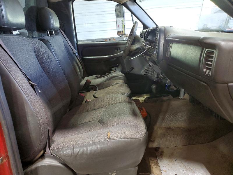 Продажа на аукционе авто 2004 Chevrolet Silverado, vin: 1GBJK34264E331870, номер лота: 55398376