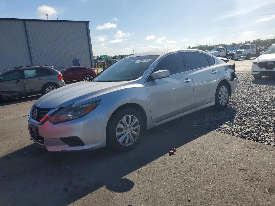 Aukcja sprzedaży 2017 Nissan Altima, vin: 1N4AL3AP0HC193999, numer aukcji: 57011366