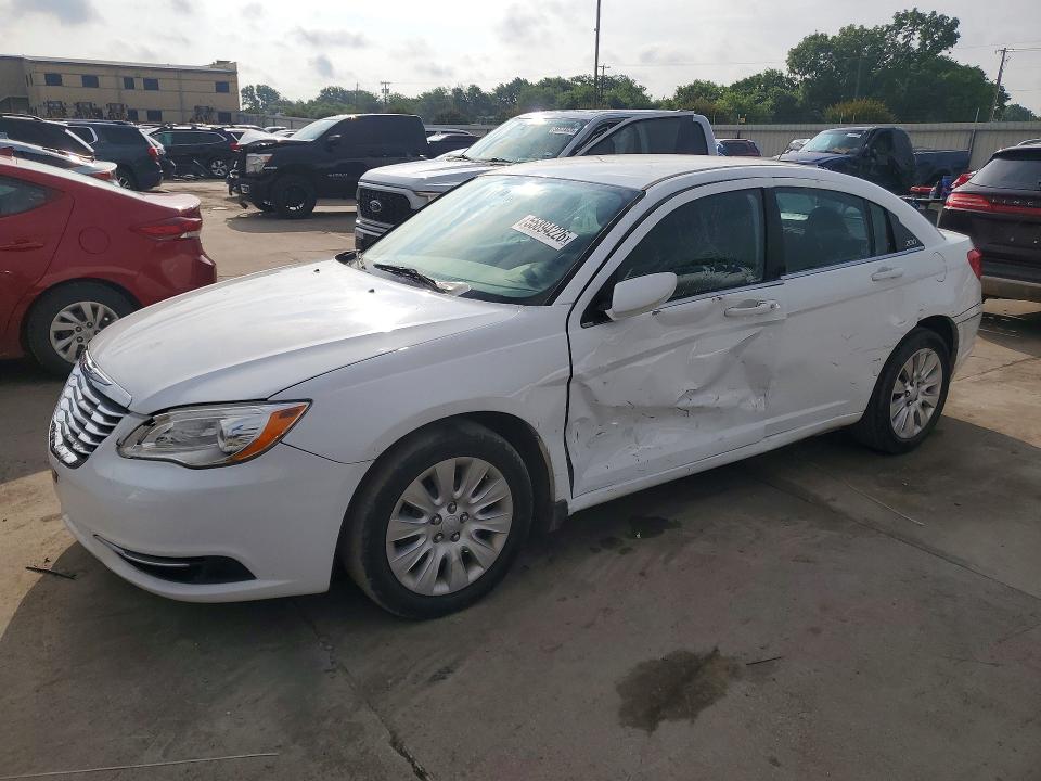 Продажа на аукционе авто 2014 Chrysler 200, vin: 1C3CCBAB8EN205130, номер лота: 55894226