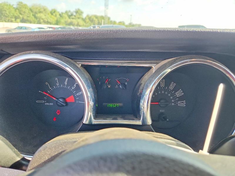 58009096 :رقم المزاد ، 1ZVFT80NX55154573 vin ، 2005 Ford Mustang مزاد بيع