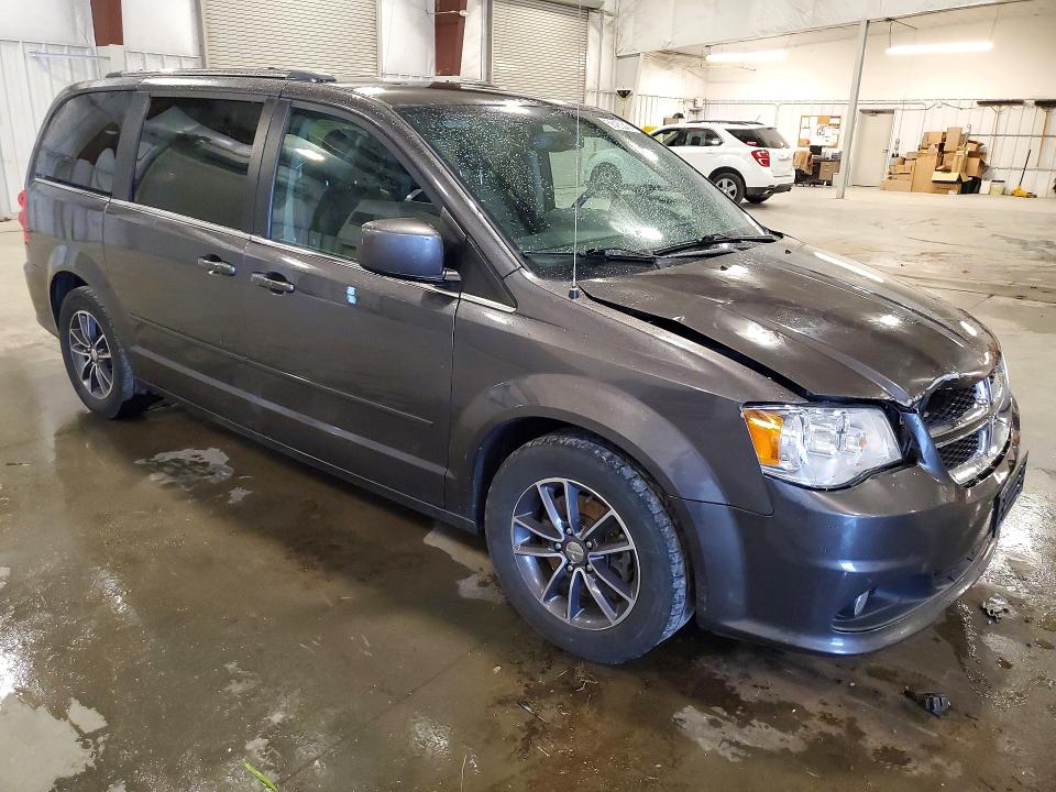 58453046 :رقم المزاد ، 2C4RDGCG1HR711012 vin ، 2017 Dodge Grand Caravan مزاد بيع